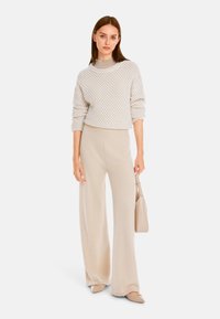 Marc Cain WINDER - Trousers - sandstone melange
