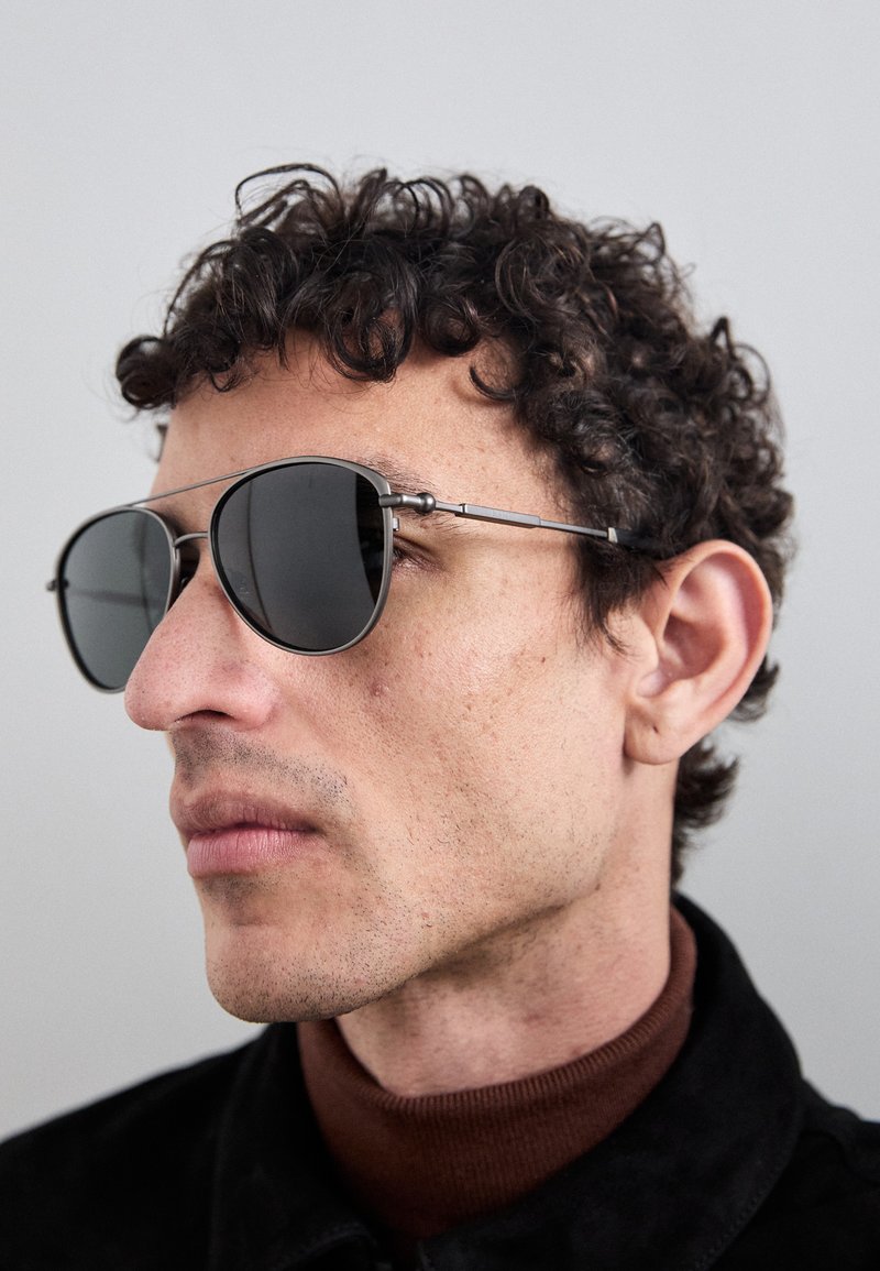 Burberry - UNISEX - Lunettes de soleil - grigio, Agrandir