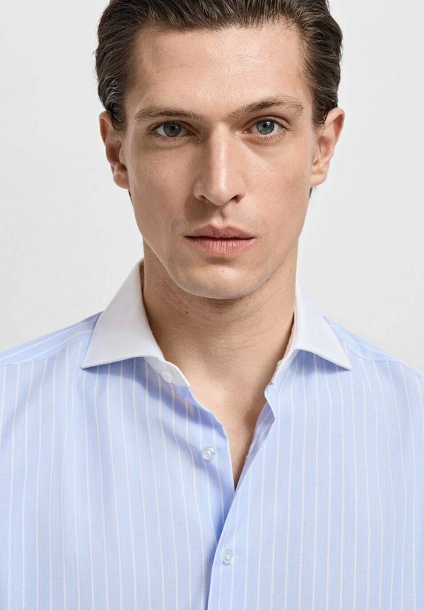 STRIPED-PRINT - Shirt4