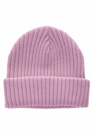 Strickmütze in Hellrosa mit geripptem Design und umgeschlagenem Bündchen. Hergestellt aus weichem Material für Wärme und Komfort.