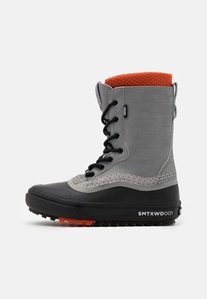 STANDARD MTE UNISEX - Snowboots  - gray/black