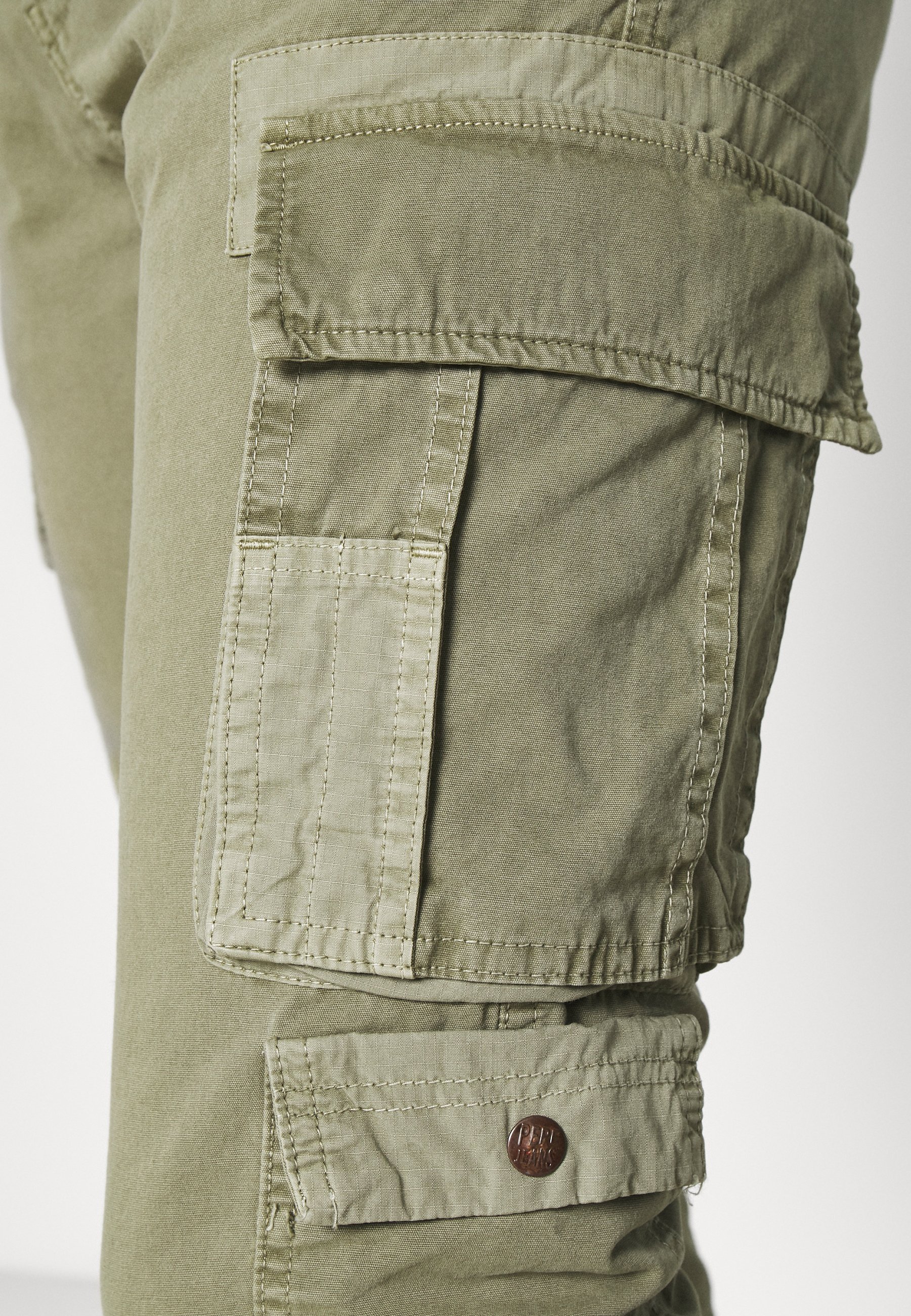 Pepe Jeans JOURNEY SURPLUS - Cargo trousers - forest green/olive -  Zalando.ie