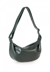 Unselected, deep lake