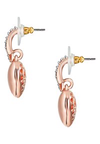 Roséguld örhängen med en snäckdesign, som har intrikata utskärningsmönster, klar baksida och guldfärgade hårdvarudetaljer.