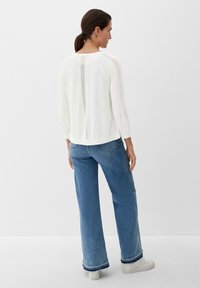 s.Oliver Strickjacke - ecru