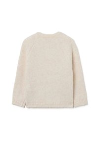 Pull en tricot rose clair, avec un col rond, des manches longues et des bords côtelés au niveau des poignets et de l'ourlet. Texture douce avec une finition légèrement duveteuse.