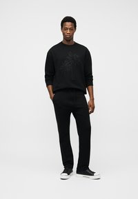KARL LAGERFELD CREW NECK - Φούτερ - black