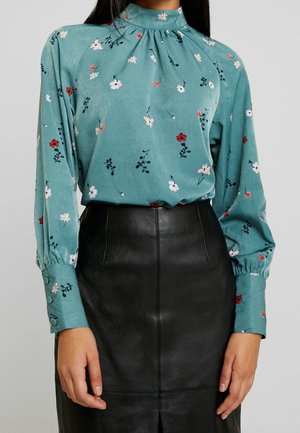 Blouse - teal