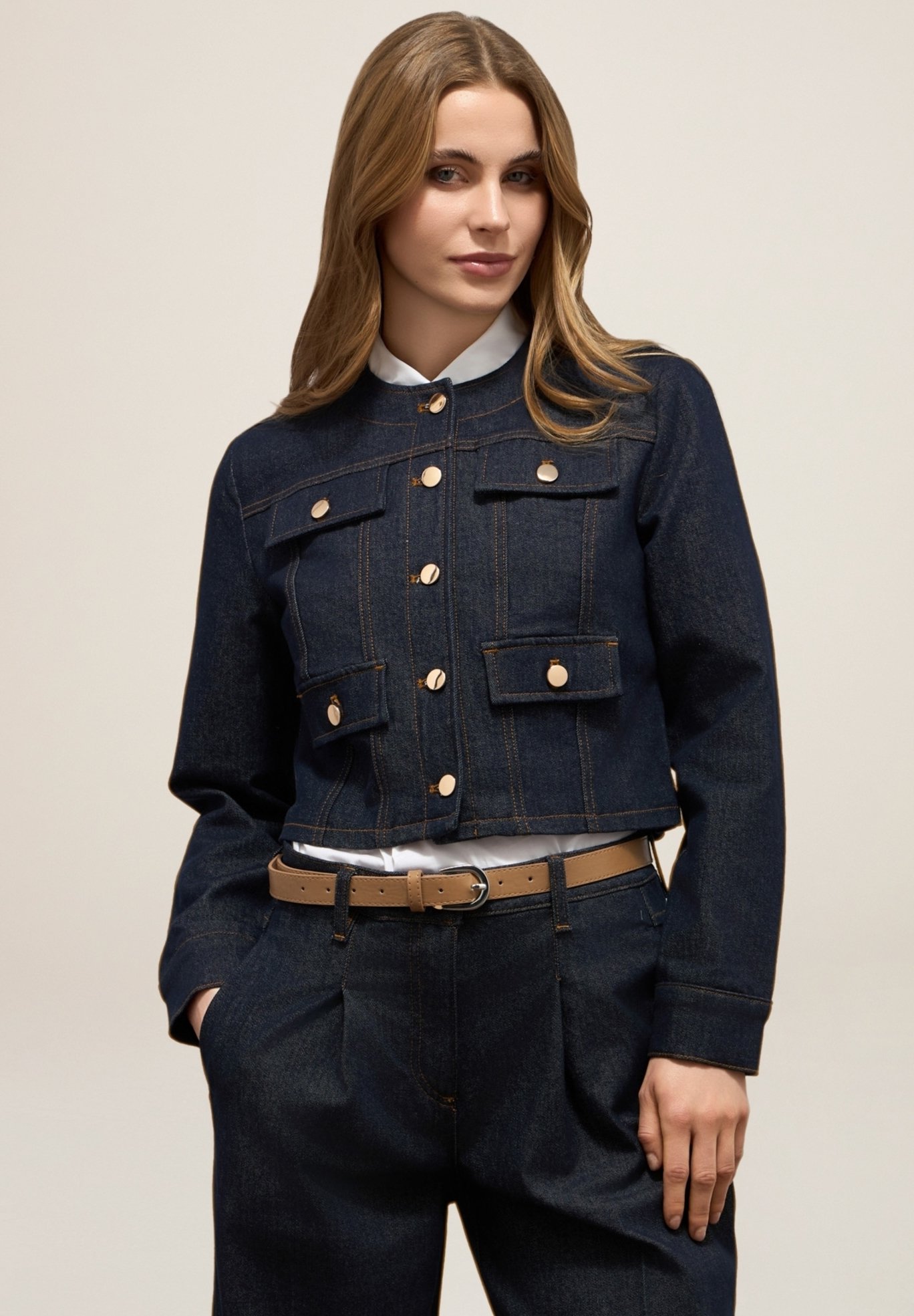 Oltre CORTA Giacca di jeans blu