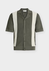 Δεν επιλέχθηκε, faded green white colorblock