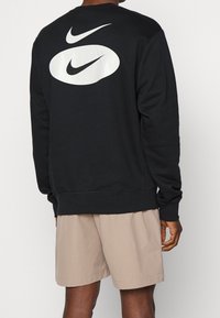 Nike Sportswear Sweatshirt - black