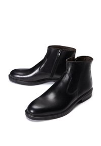 Derimod Botines - black