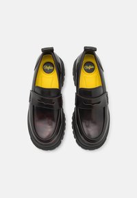 Buffalo ASPHA LOAFER - Zapatos sin cordones - black/red