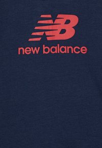 New Balance STACKED LOGO TEE SET - Shorts - team red