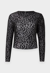 Top cu mânecă lungă, având un design cu imprimeu leopard negru și gri, realizat dintr-un material fin, cu decolteu rotund și margine scurtă.