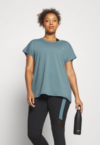 ONLY Play ONPAUBREE LIFE BAT - T-shirt desportiva - goblin blue