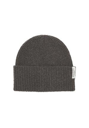 Beanie grigia lavorata a maglia con design a costine e risvolto, dotata di una piccola etichetta sul lato. Realizzata in materiale morbido e testurizzato.