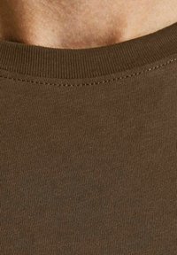 Jack & Jones JJE TEE  O-NECK  - T-shirt basic - desert palm