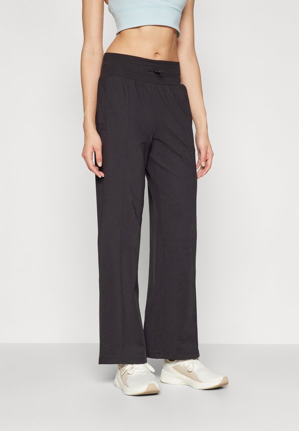 CLOUDSPUN WIDE LEG PANT - Tracksuit bottoms