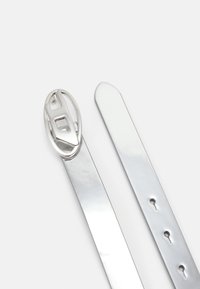 Thumbnail Image 2