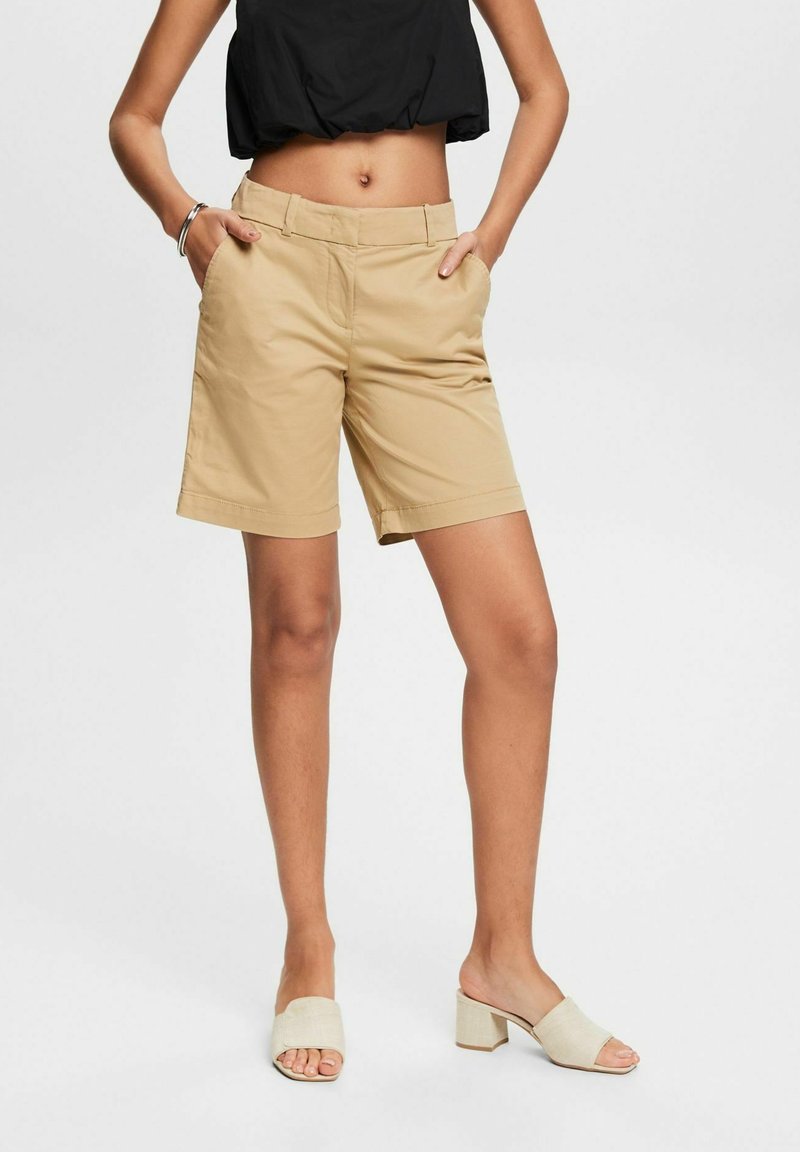 Faszinierend Beige Shorts Damen Bild