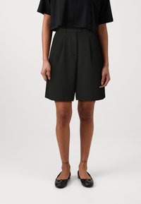 Vero Moda Tall VMBECCA BERMUDA - Short - black