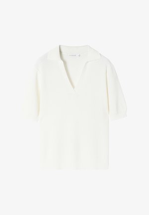 Weißes Kurzarm-Strickpoloshirt mit tiefem V-Ausschnitt und klassischem Kragen. Die Struktur ist gewebt, was ein leichtes Erscheinungsbild verleiht.