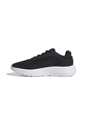 Zapatillas deportivas negras con una parte superior de malla, que presentan una suela blanca y un diseño minimalista. Cuerdas y tobillo acolchado para un ajuste seguro.
