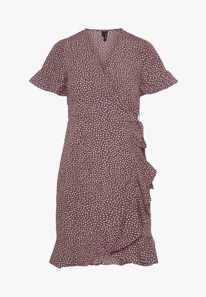 Robe courte portefeuille mauve à pois blancs, manches courtes, attache latérale et ourlet à volants sur fond uni.