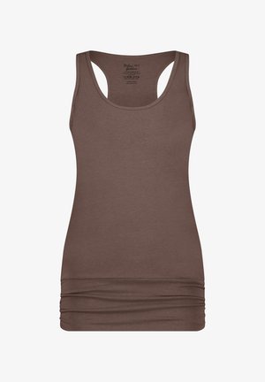 Bruine, fitte tanktop gemaakt van gladde stof met brede schouderbanden en gerimpelde details aan de zoom. Klassiek, mouwloos ontwerp.