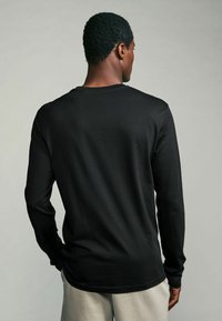 Next 5 PACK  - Top dugih rukava - black green navy brown grey
