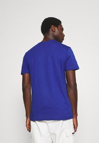 Lacoste T-shirt básica - cosmique