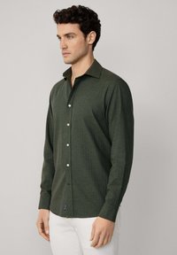 Façonnable FLAN HERRING - Camisa - khaki green