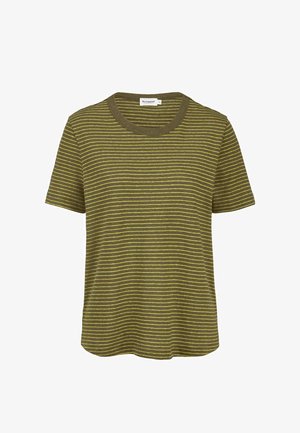 Olivengroen T-shirt met korte mouwen, dunne horizontale gele strepen en een ronde halslijn.