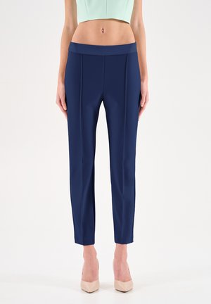 BLU A SIGARETTA - Pantalon classique - blue