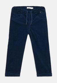 Selectat, insignia blue