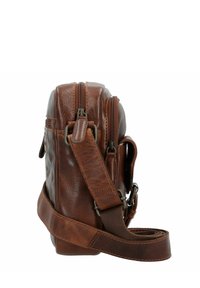 Borsa a tracolla in pelle marrone con finitura strutturata, due scomparti con zip e una resistente tracolla regolabile.