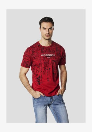 SHORT SLEEVES - Nyomott mintás póló - rojo red