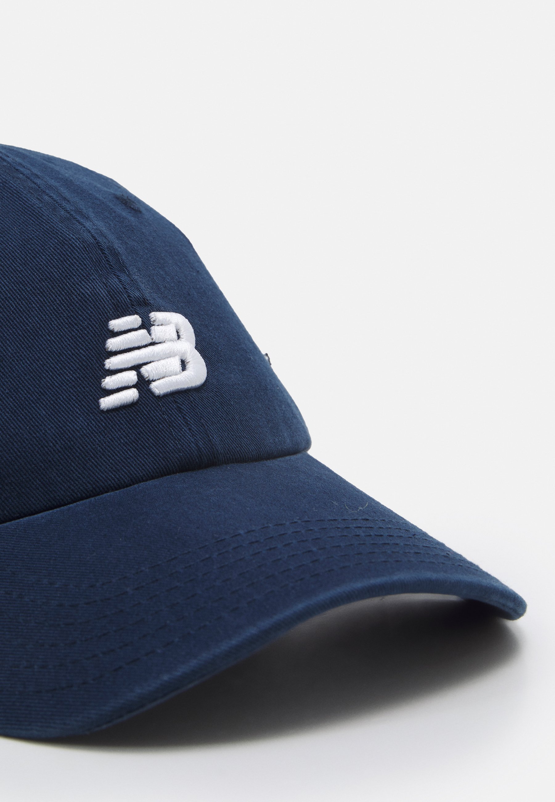 gorra new balance