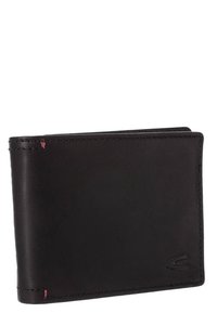 Billetera bifold negra de cuero cerrada, con un sutil logo en relieve y costuras rojas en los bordes.
