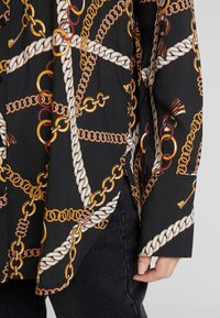 Taifun Hemdbluse - black