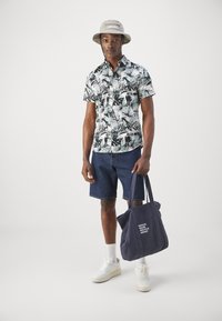 Jack & Jones JORJOSHUA ARUBA SHIRT - Srajca - cloud dancer