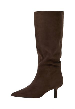 Bershka, KITTEN HEEL - BOOTS - Bottes - brown