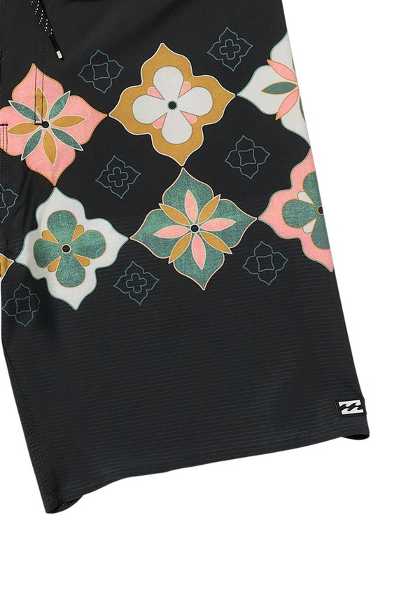 SUNDAYS AIRLITE - Swimming shorts - blk3