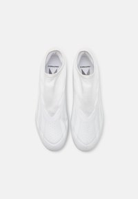 adidas Performance CRAZYFAST 3 LACELESS FG - Botines de fútbol para terreno firme - footwear white