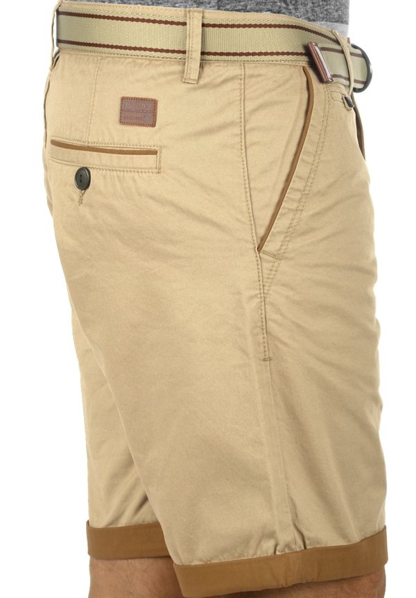 BHNEJI - Shorts - chalk ston3