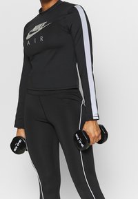 Even&Odd active Trikoot - black