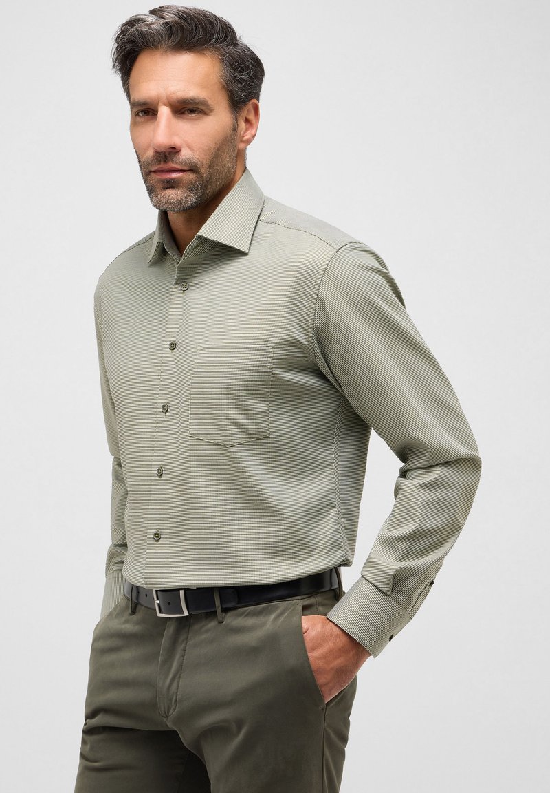 Eterna TWILLHEMD - MODERN FIT - Shirt - grün
