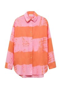 Camicia button-up larga con strisce orizzontali rosa e arancioni, realizzata in tessuto leggero, con colletto classico e maniche lunghe.