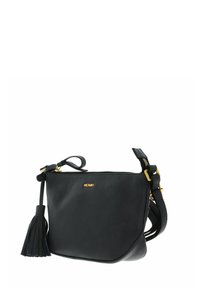 Sac bandoulière en cuir noir avec une finition texturée, une quincaillerie dorée et un accent de pampille. Fermeture éclair et bandoulière réglable incluses.